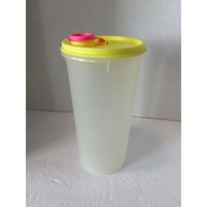 Vintage Retro 1970s Tupperware Juice Drink Liquid Container W/ Yellow Pink Lid